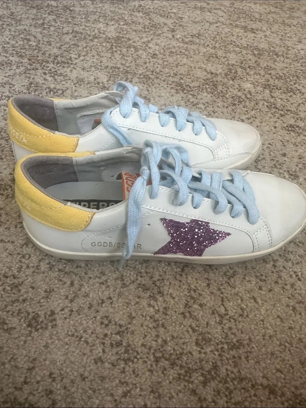 Golden Goose Superstar Women’s Fashion Sneakers 37